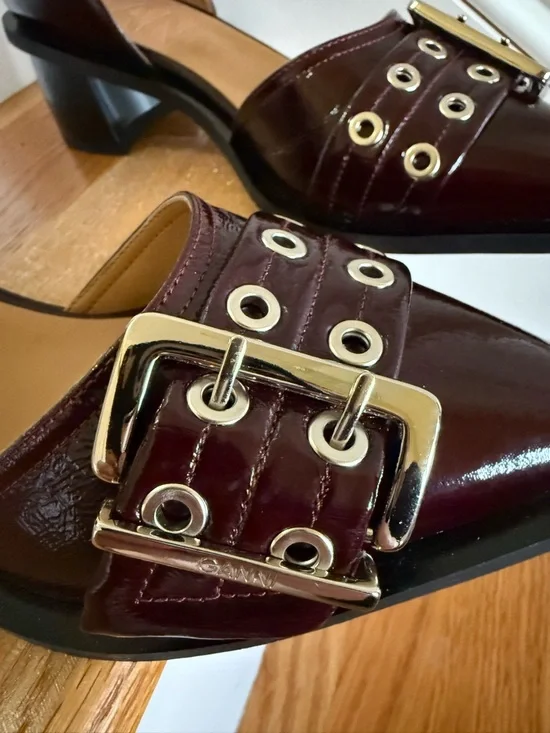 Ganni Chunky Buckle Open-Cut Pumps Burgundy Faux Leather  40  (US 9–9.5) - Picture 10 of 11